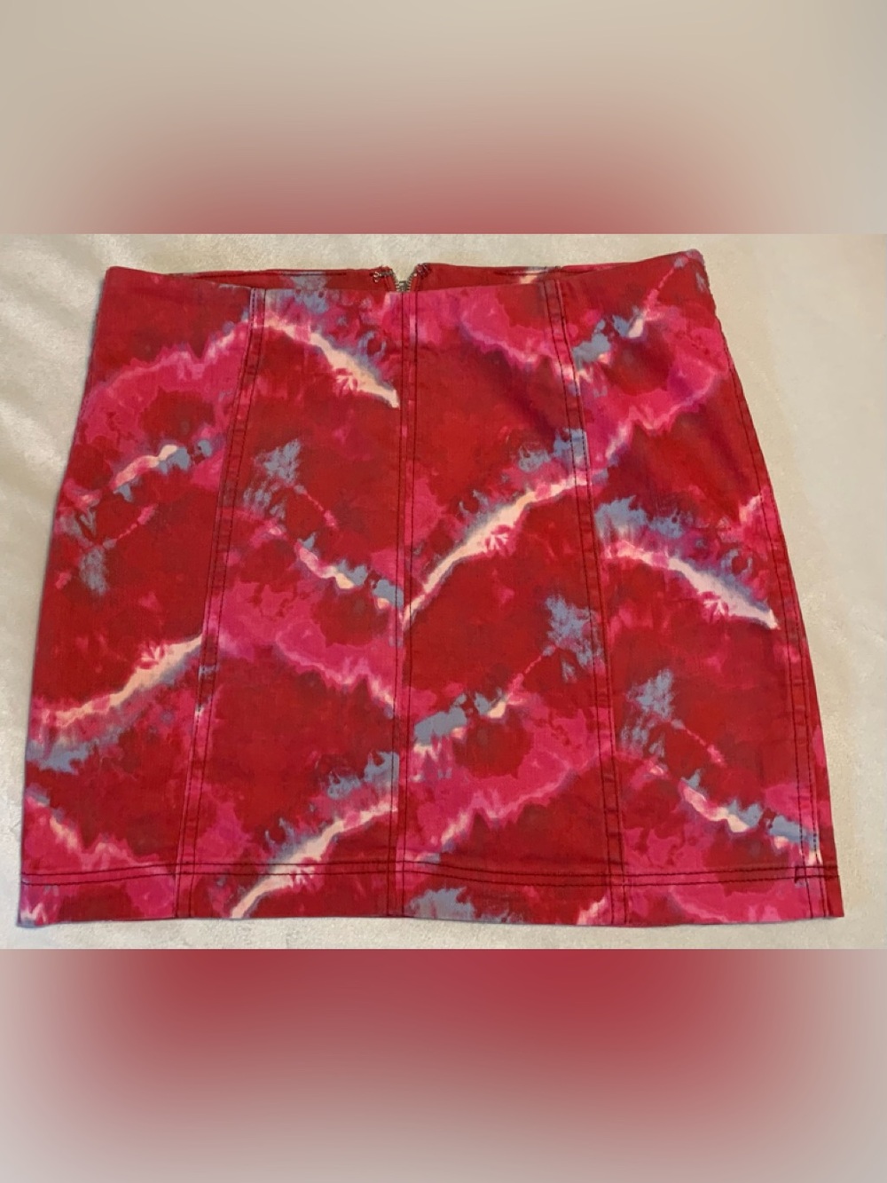 FREE PROPLE ladies tie-dye pink/red cotton Modern Femme mini skirt size 10 GUC+